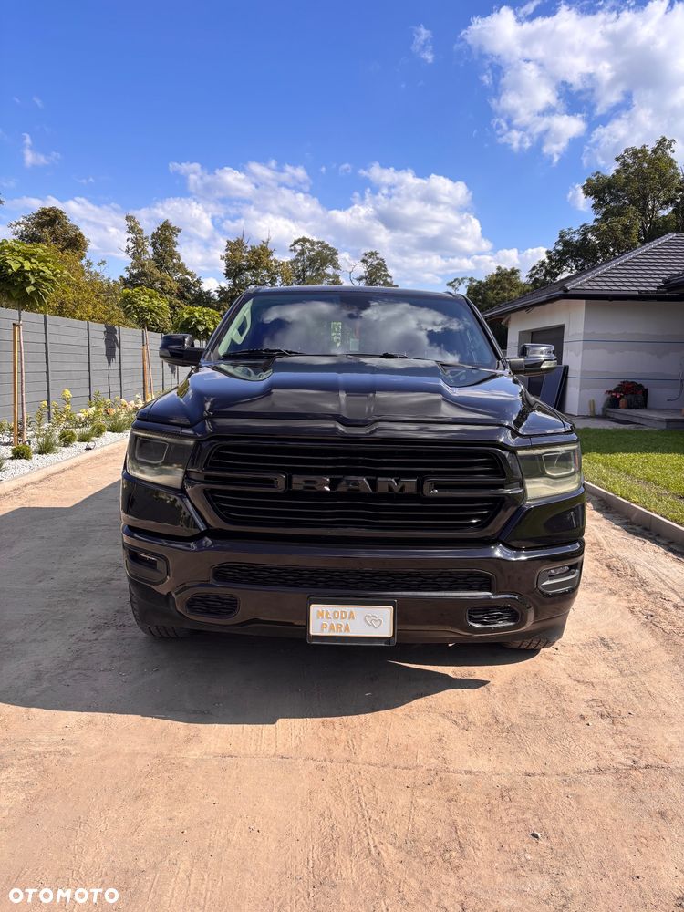 RAM 1500 Quad Cab Laramie - 18