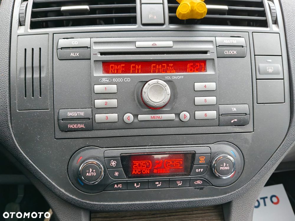 Ford C-MAX 1.6 TDCi DPF Ghia - 16