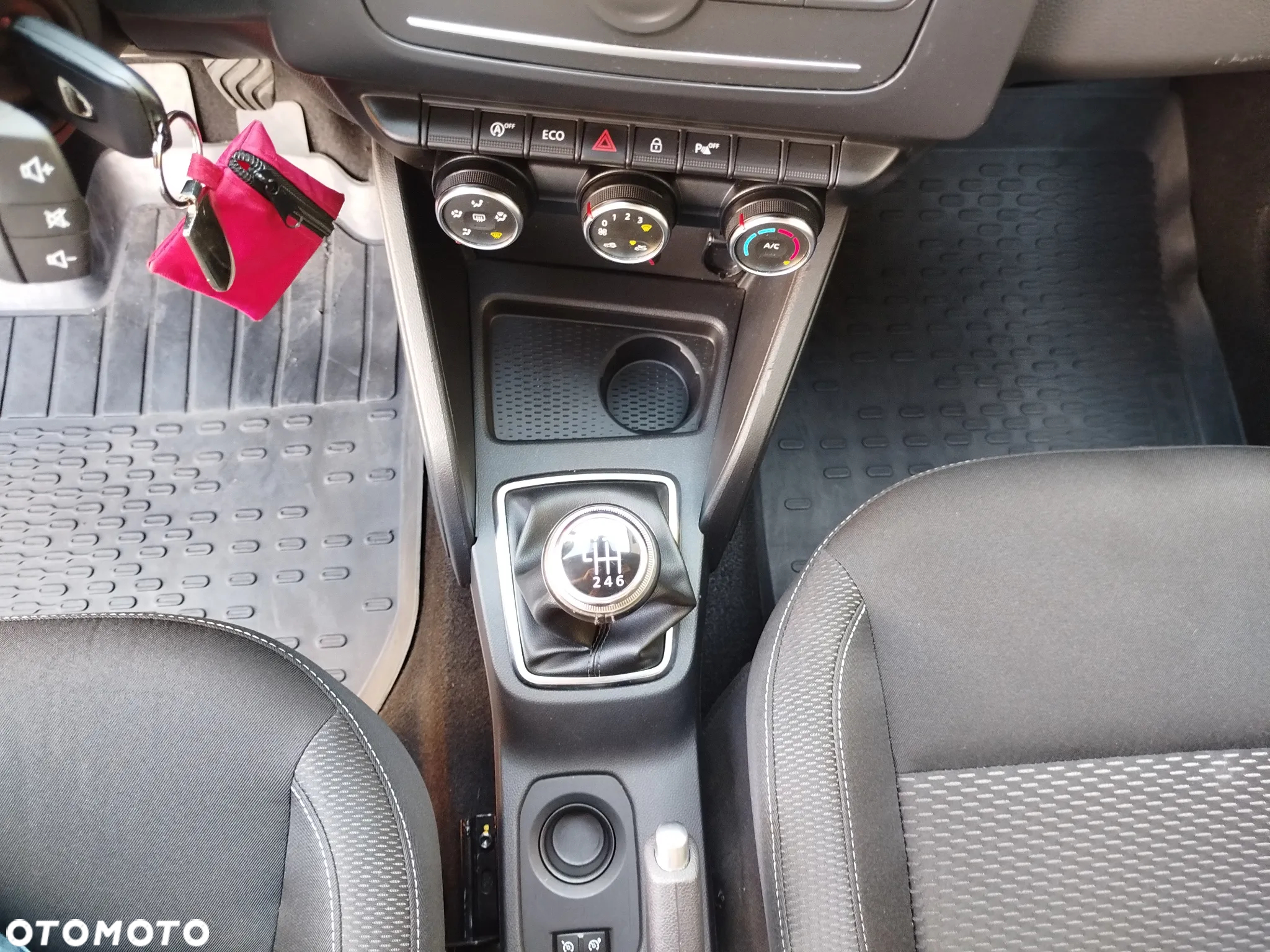 Dacia Duster 1.2 TCe Comfort - 21