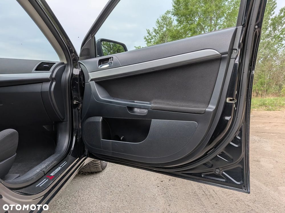 Mitsubishi Lancer 1.8 DI-D+ ClearTec XTRA - 25