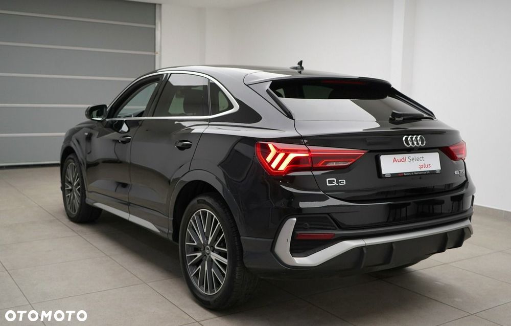 Audi Q3 Sportback - 5