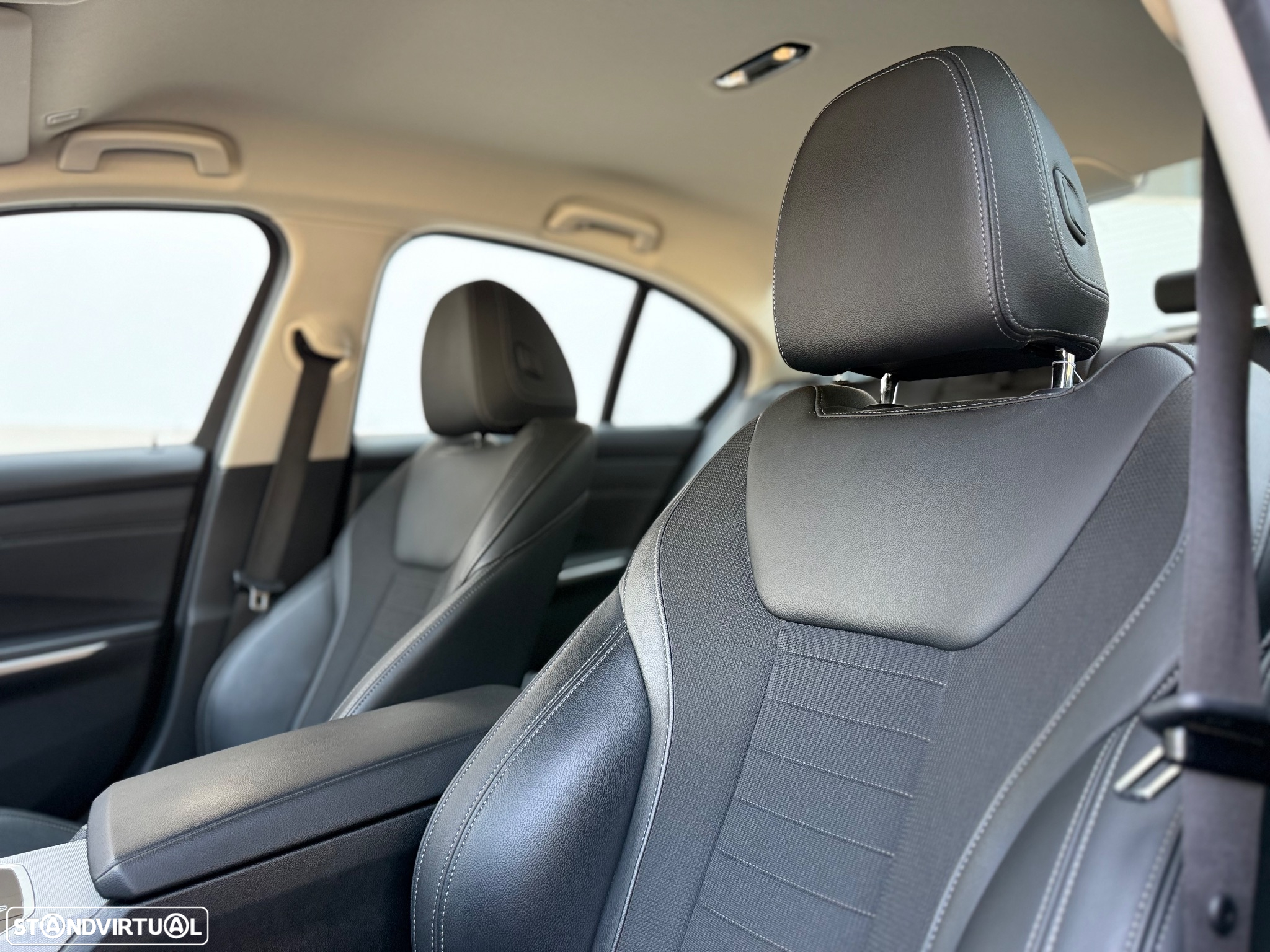 BMW 320 e Corporate Edition Auto - 18