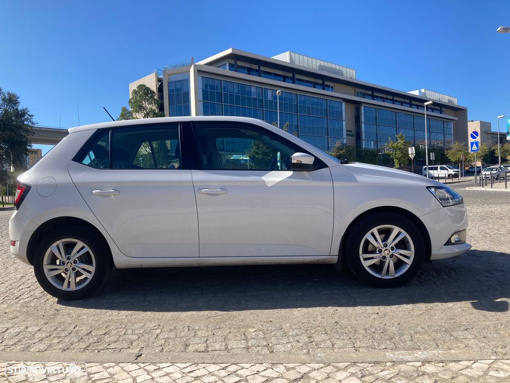 Skoda Fabia 1.0 Style - 4