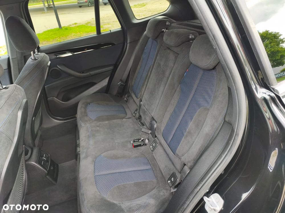 BMW X1 sDrive18d M Sport - 16