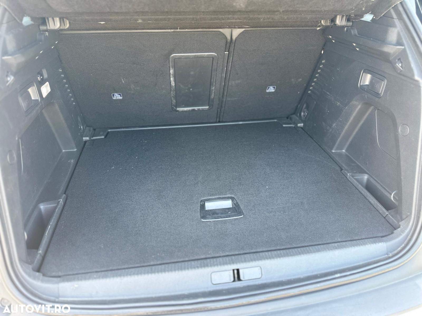 Peugeot 3008 BlueHDi 180 Stop & Start EAT8 GT - 15