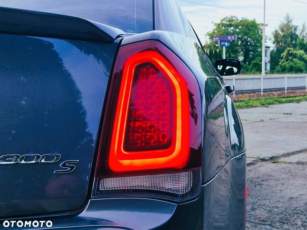 Chrysler 300s - 2