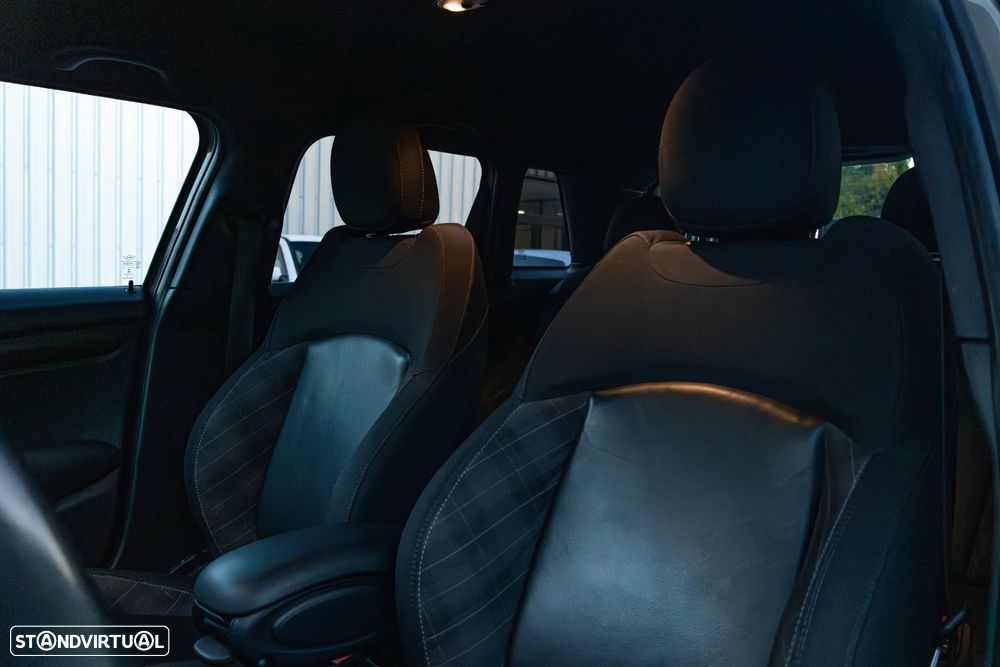 MINI 5 Portas One D - 20