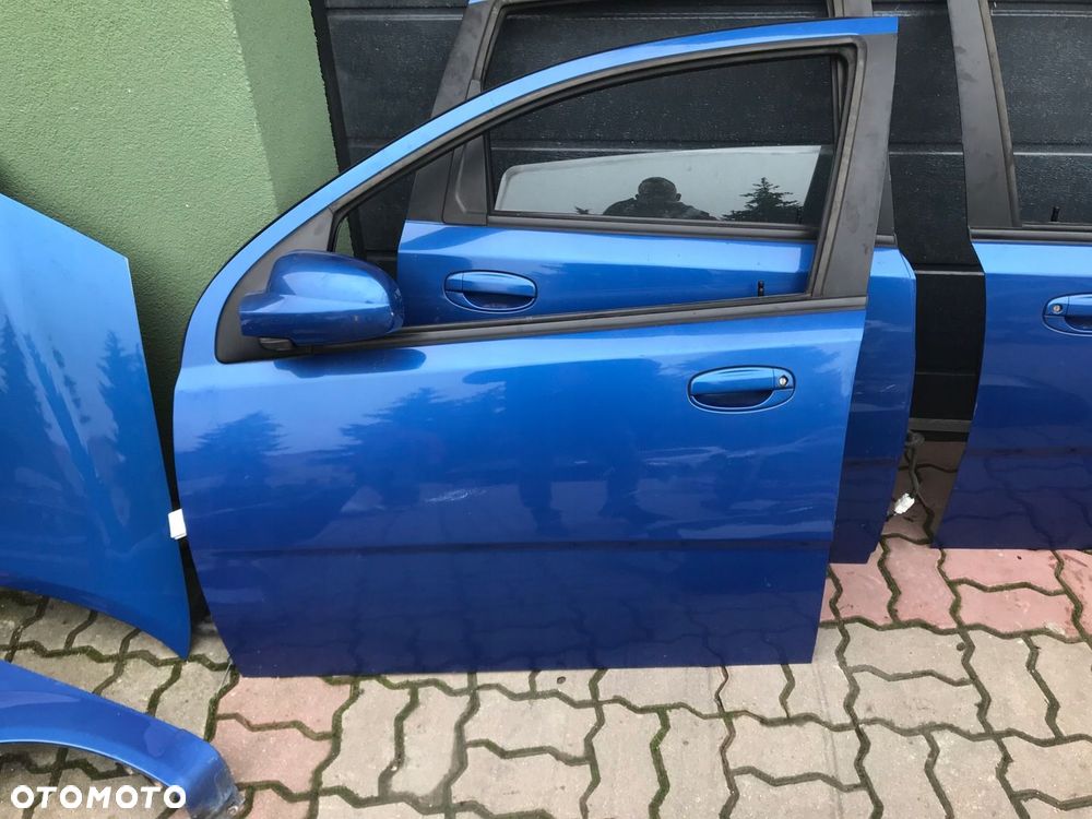 Daewoo Kalos Chevrolet Aveo 33u DRZWI TYLNE KLAPA LAMPA TYL - 4