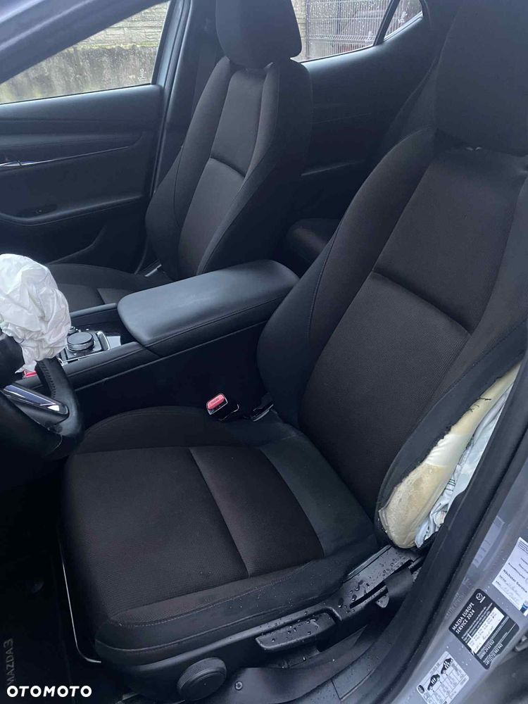 Mazda 3 SKYACTIV-G 2.0 M-Hybrid 150 - 14