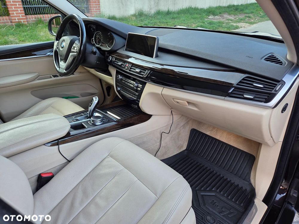 BMW X5 xDrive25d - 9