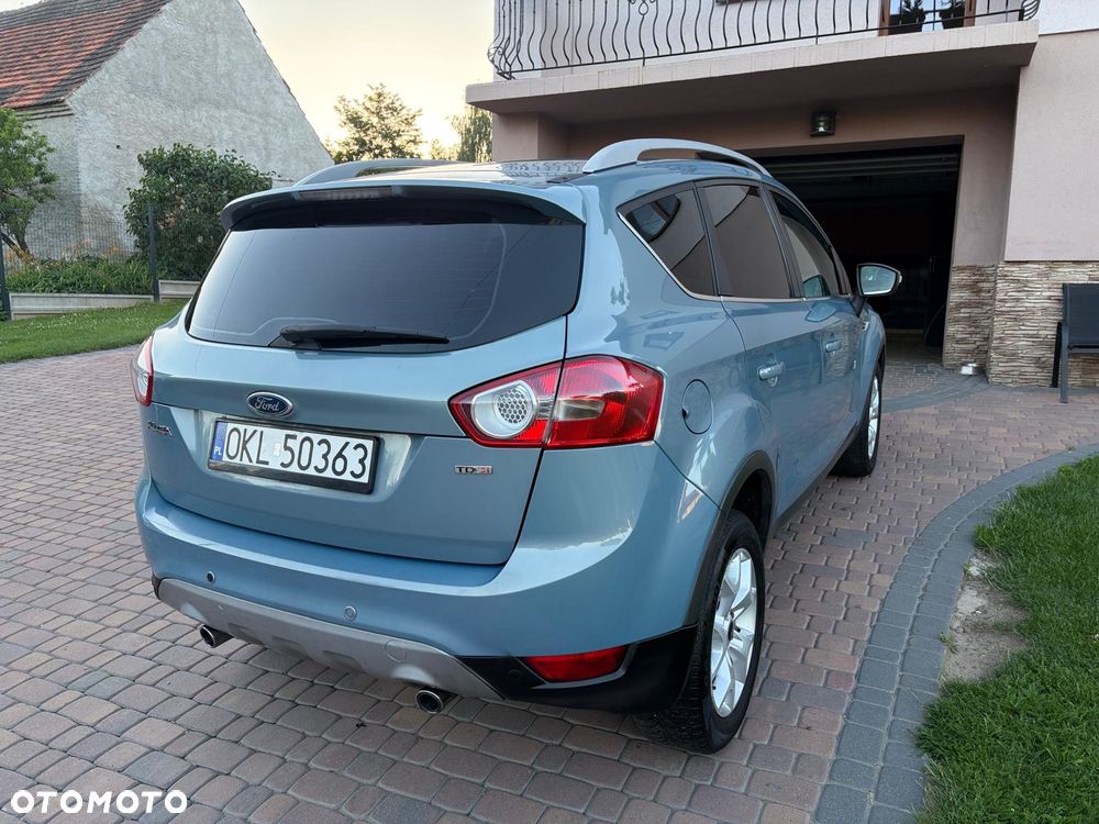 Ford Kuga 2.0 TDCi 2x4 Trend - 4