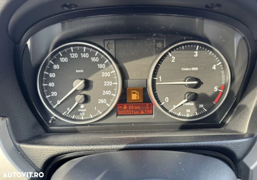 BMW Seria 3 318d DPF Edition Lifestyle - 13