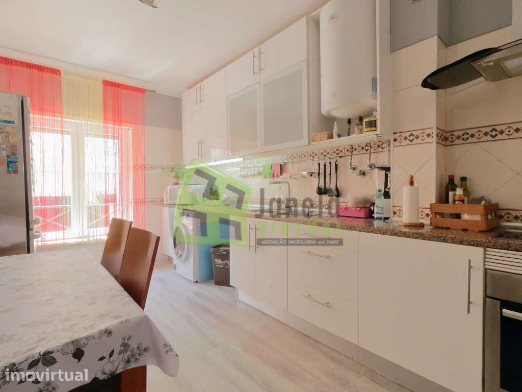 Apartamento T3 com 2 Frentes | Rés-do-Chão | Quinta do Conde - Grande imagem: 5/16