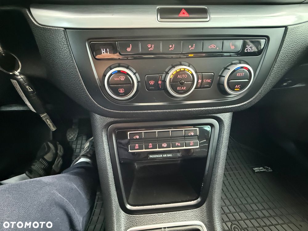 Volkswagen Sharan 2.0 TDI Comfortline - 29