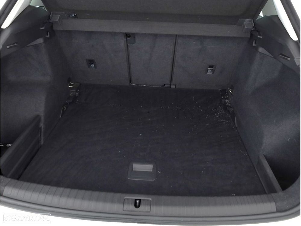 Audi Q3 35 TDI S tronic - 29