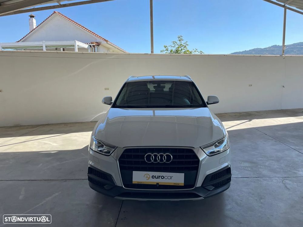 Audi Q3 2.0 TDI Design S tronic - 8