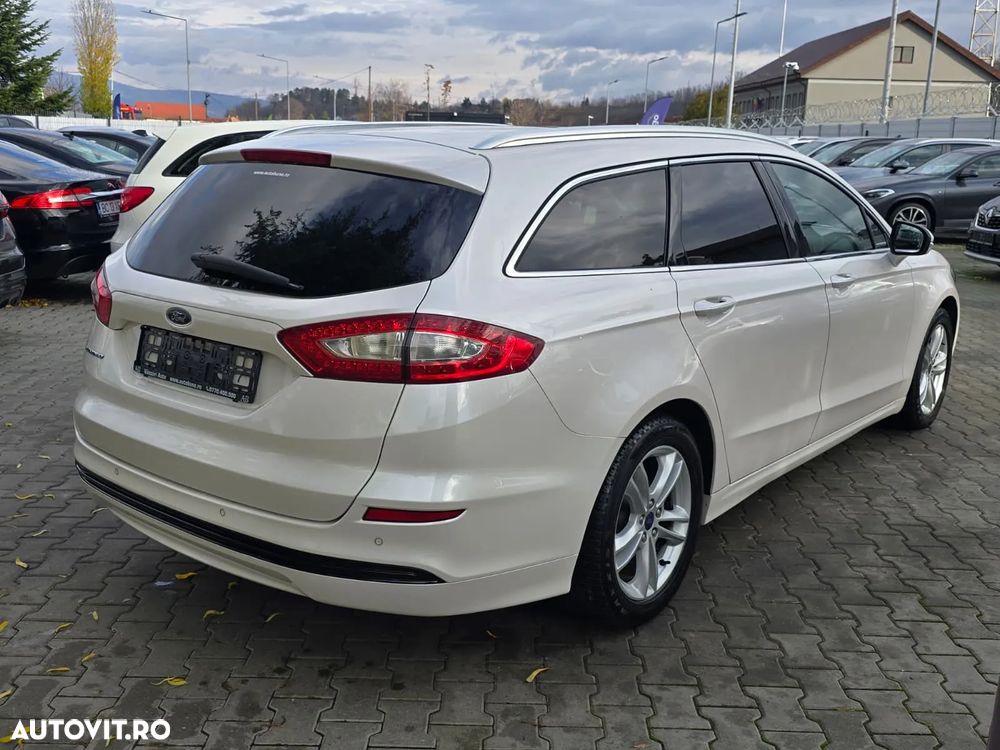 Ford Mondeo 2.0 EcoBlue Allrad Aut. Titanium - 4