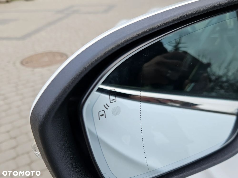 Ford Mondeo 2.0 TDCi ECOnetic Start-Stopp Business Edition - 10