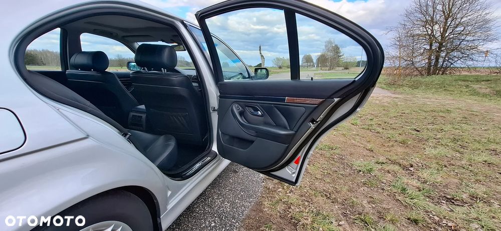 BMW Seria 5 - 9