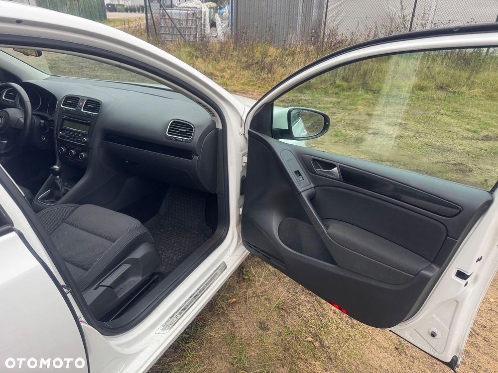 Volkswagen Golf 1.4 TSI Style - 27