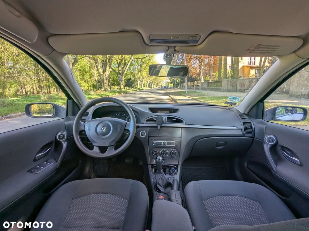 Renault Laguna 1.6 Confort Expression - 12
