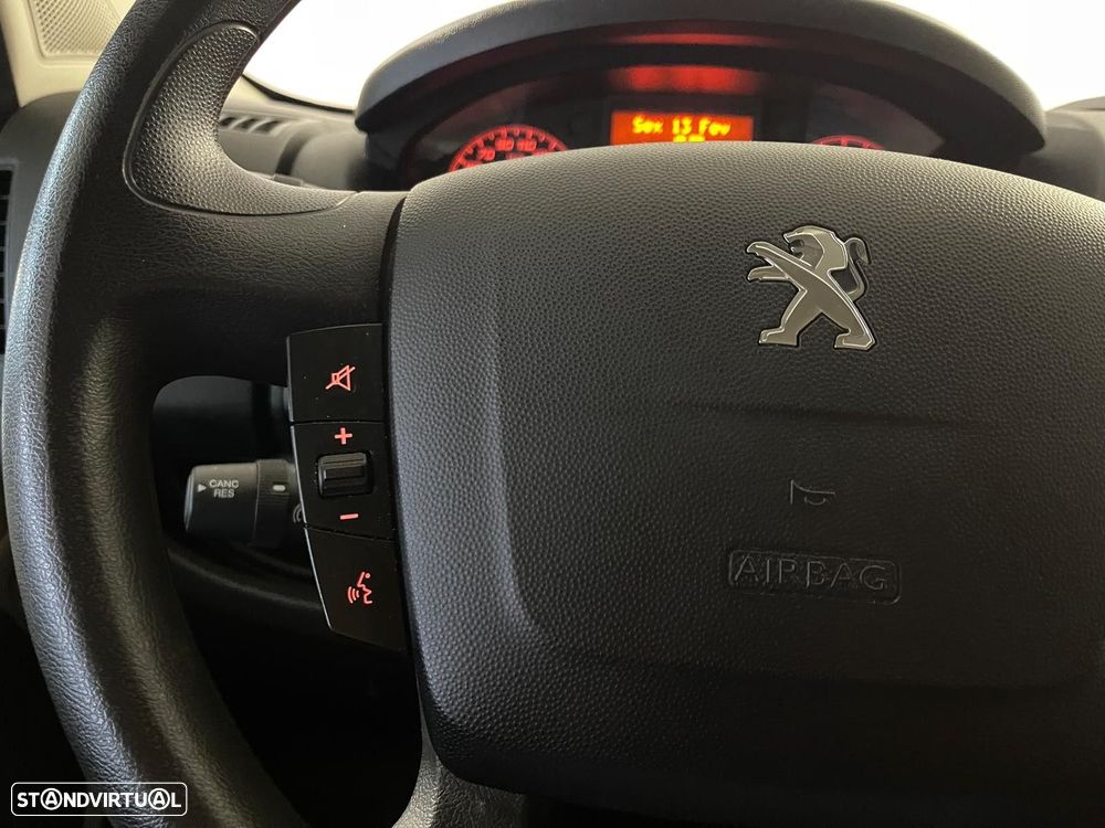 Peugeot Boxer 2.2 BlueHDi 335 L2 CD - 11