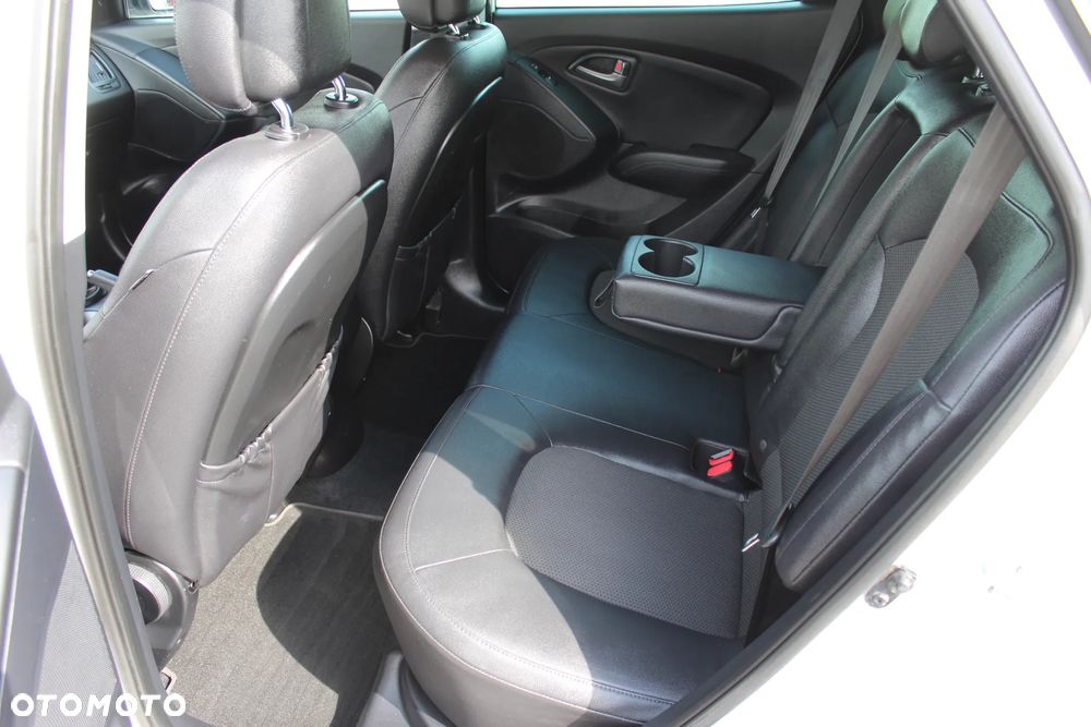 Hyundai ix35 1.6 2WD Fifa World Cup Edition - 21
