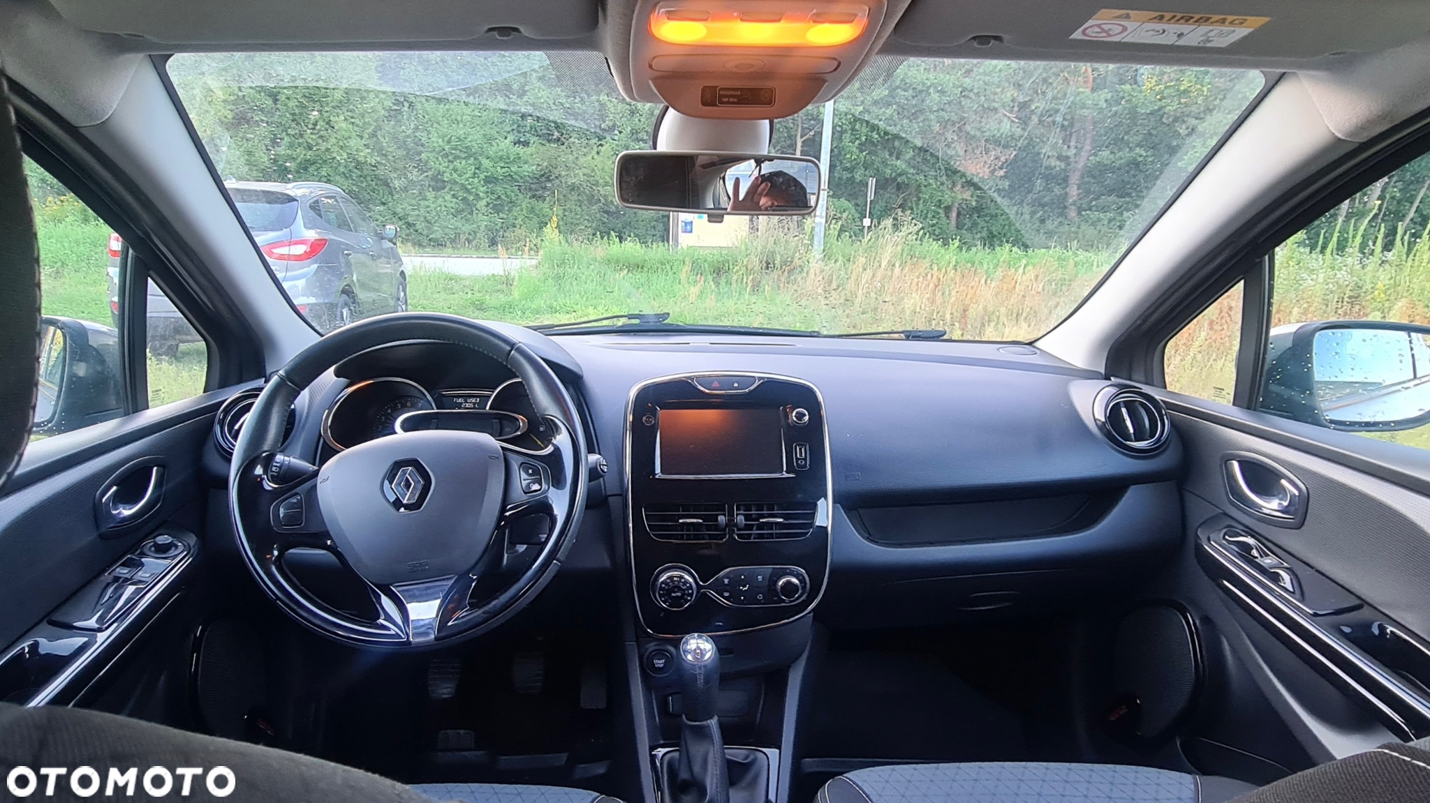 Renault Clio - 9