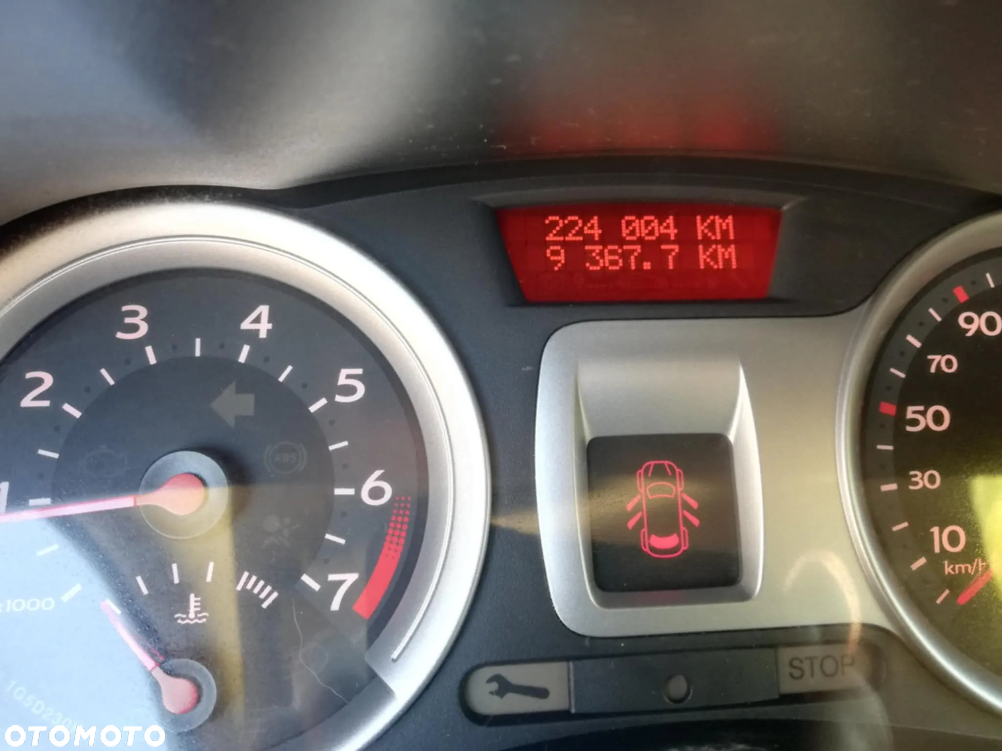 Renault Clio 1.2 16V Alize - 12