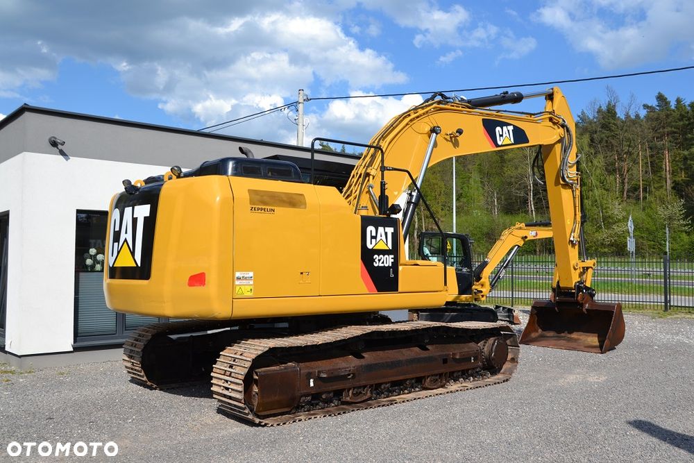 Caterpillar 320 FL - 10