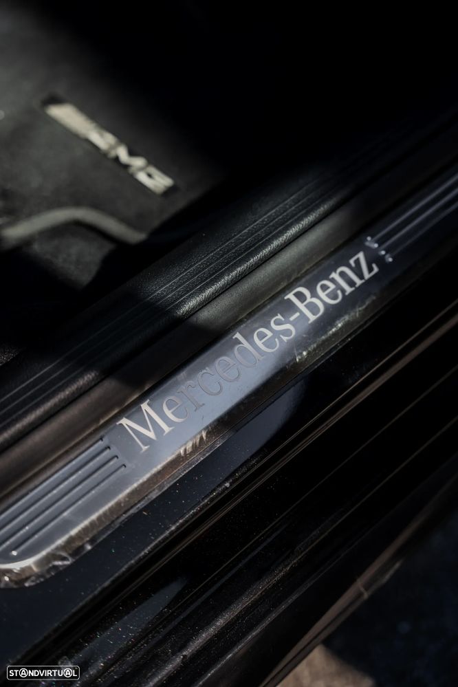 Mercedes-Benz E 300 de AMG Line - 31