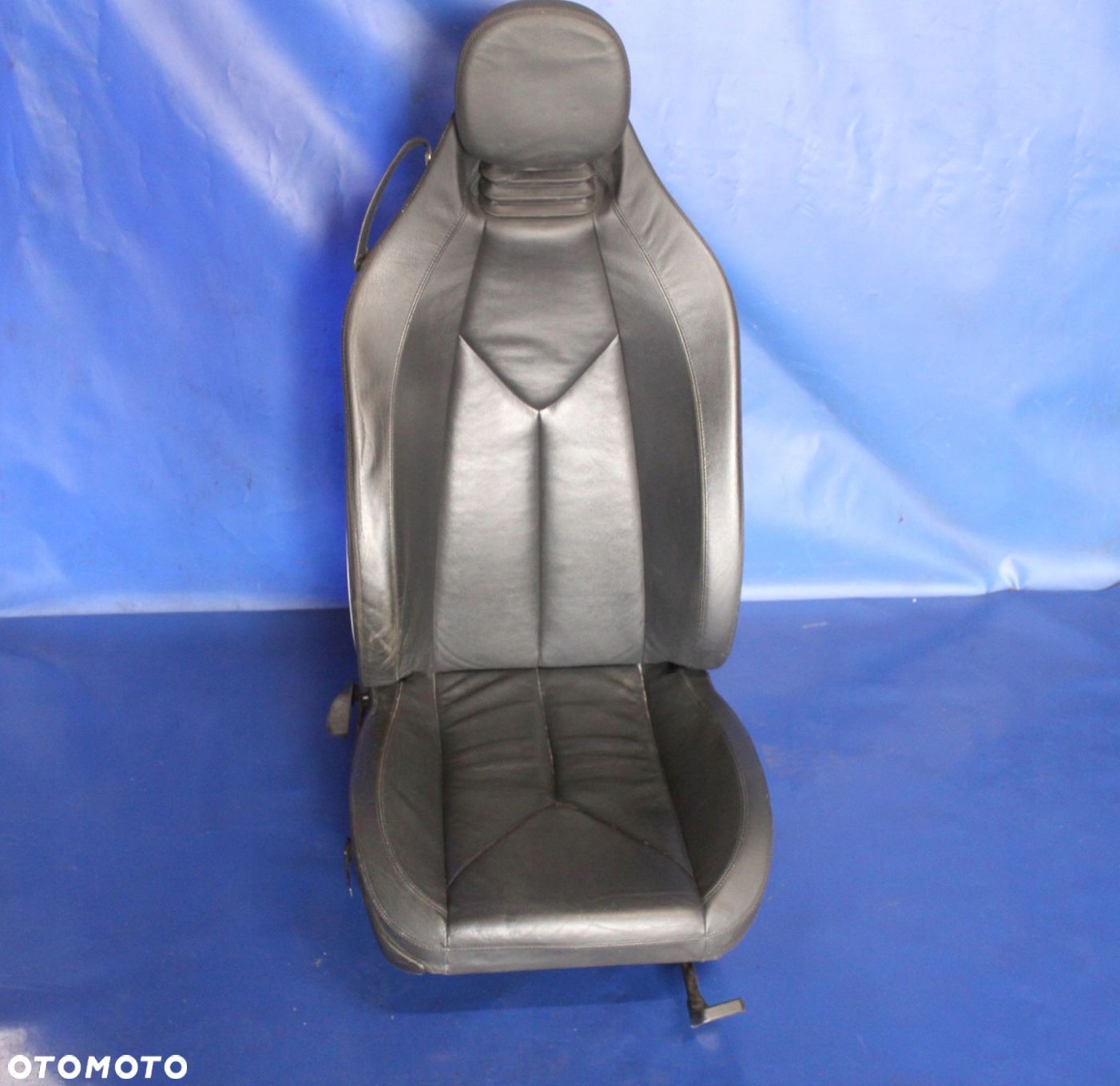 FOTEL PRZÓD PRAWY MERCEDES W171 - 1