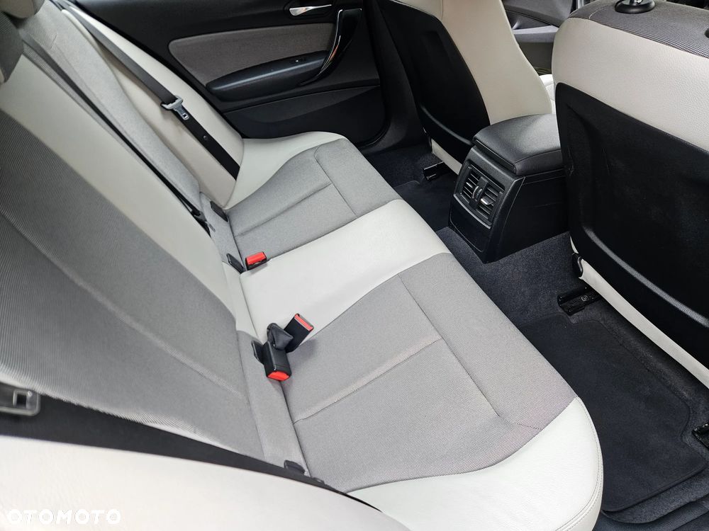 BMW Seria 1 118d DPF Edition Lifestyle - 12