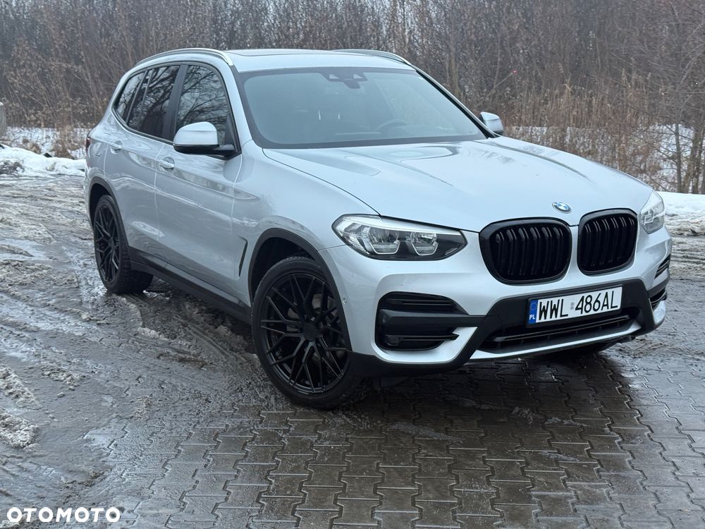 BMW X3 xDrive20i sport - 2