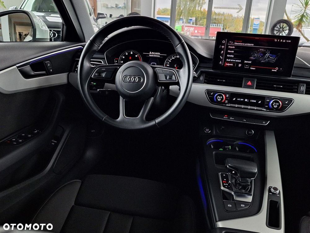 Audi A4 Limousine 2022
