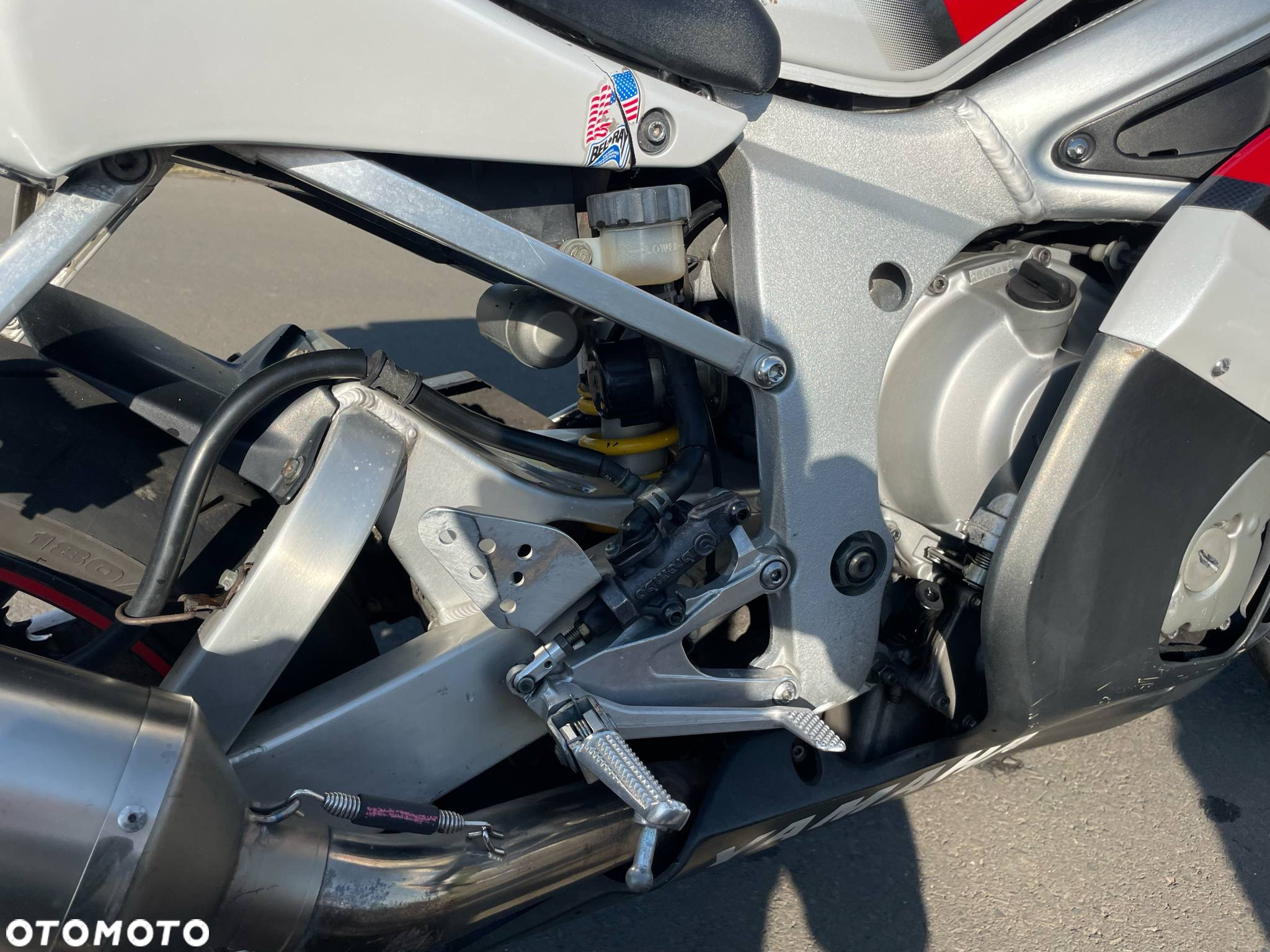 Yamaha R6 - 23