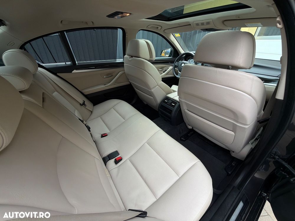 BMW Seria 5 525d xDrive Aut. - 11
