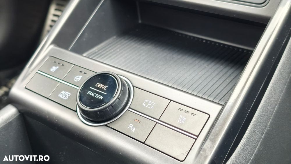 Hyundai KONA 1.6 T-GDI 138 CP 7DCT 2WD Premium+ N Line - 13