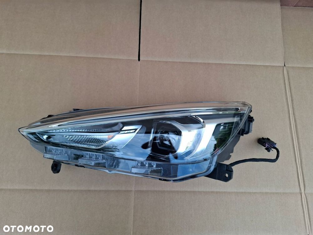 LAMPA PRZEDNIA MG3 MG 3 FULL LED ORYGINAŁ IDEALNA - 1