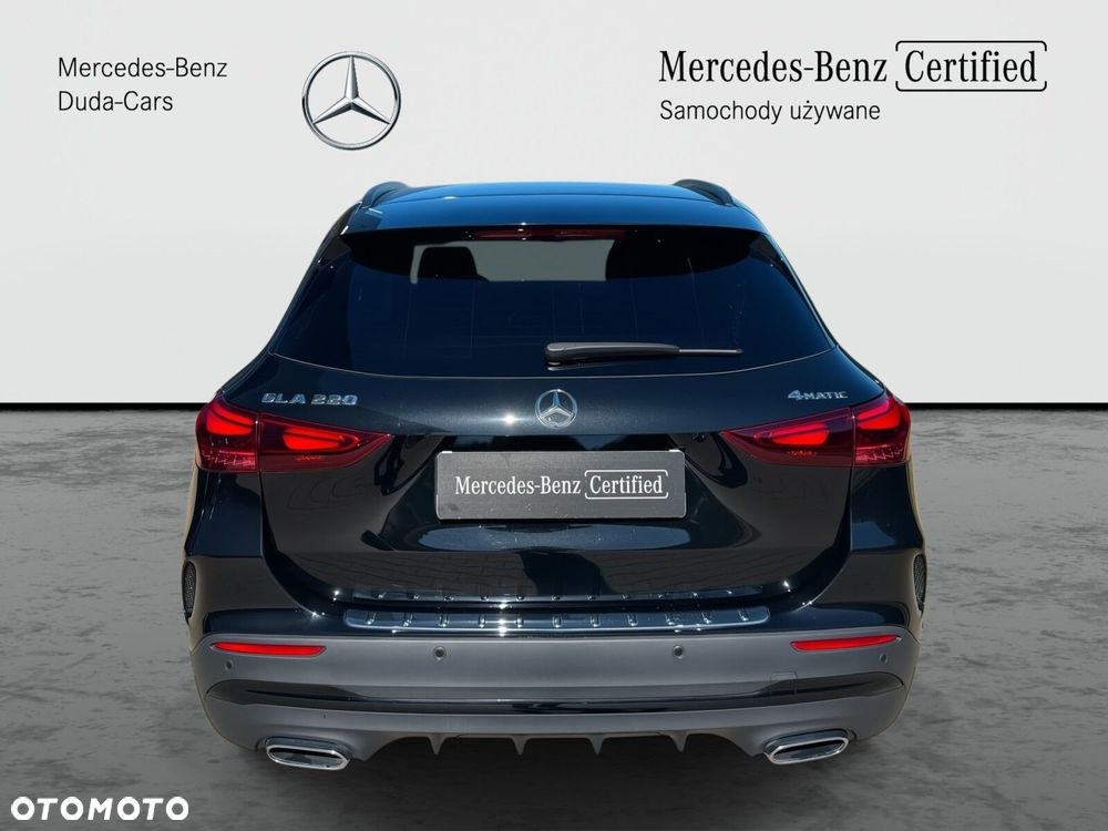 Mercedes-Benz GLA - 6