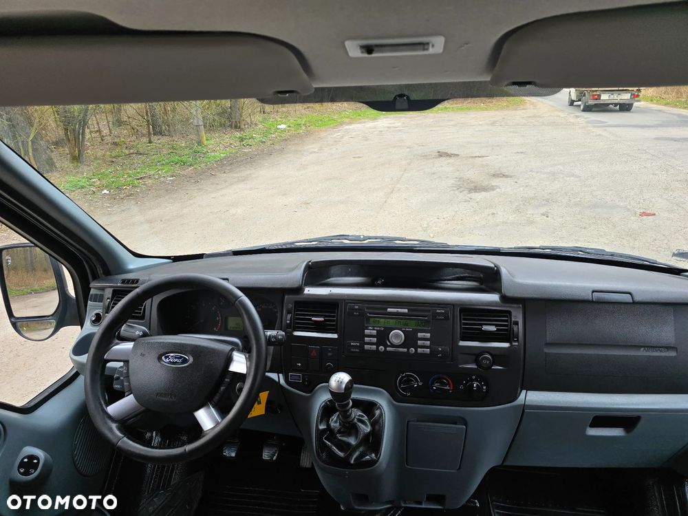 Ford Transit - 20