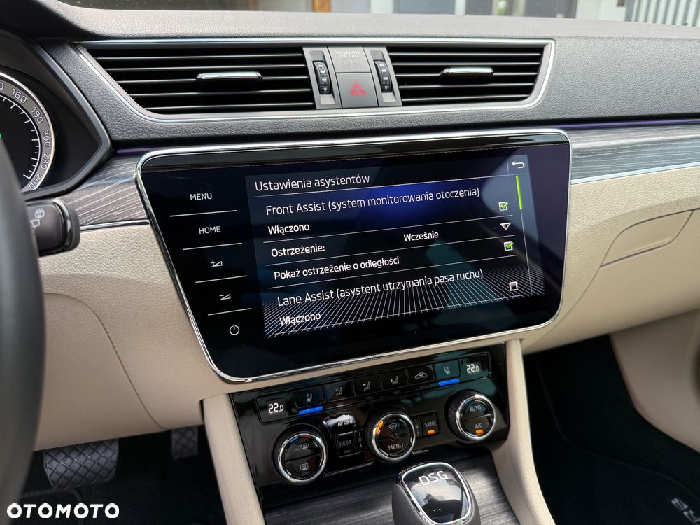 Skoda Superb 2.0 TDI DSG Style - 26