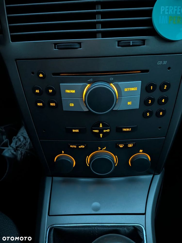 Opel Astra - 16