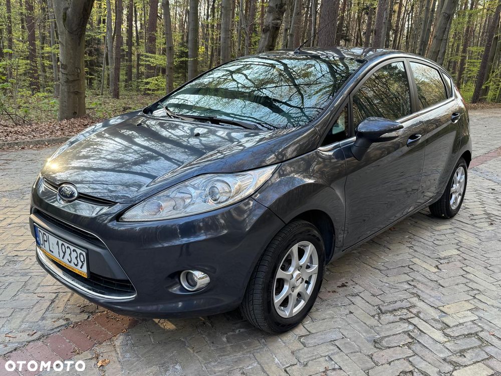 Ford Fiesta 1.6 Titanium - 2