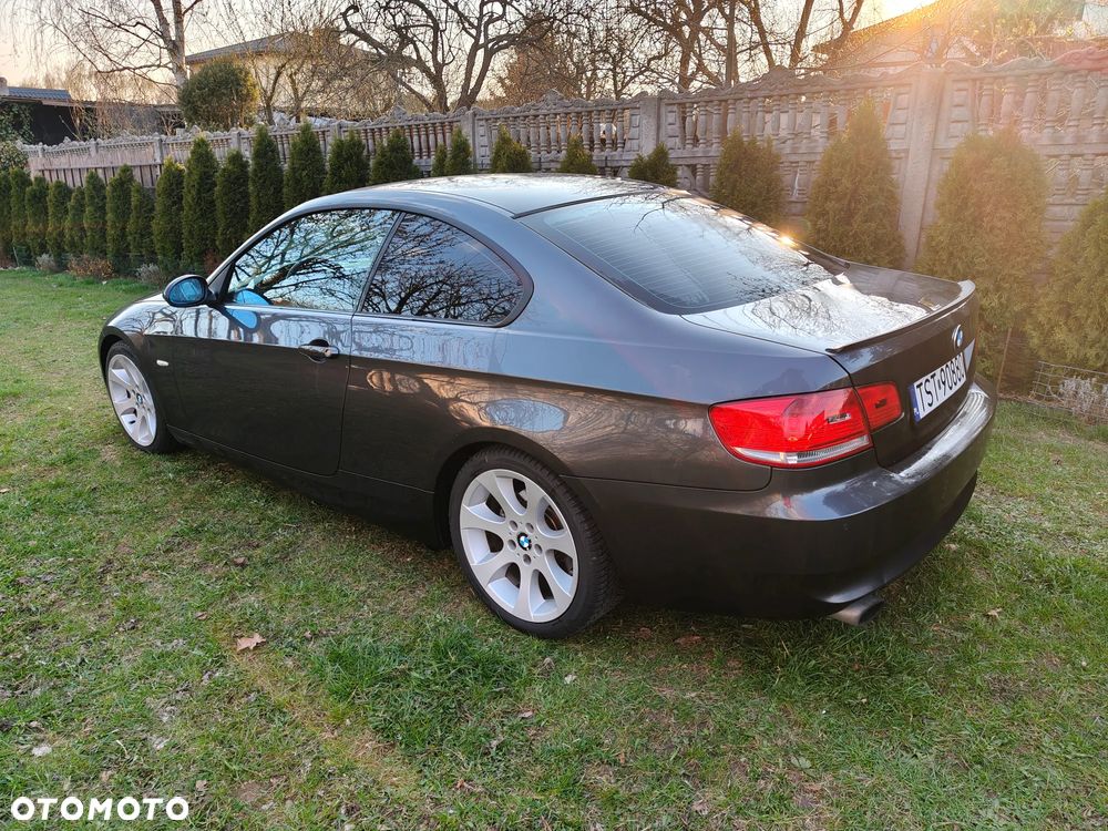 BMW Seria 3 320d - 2