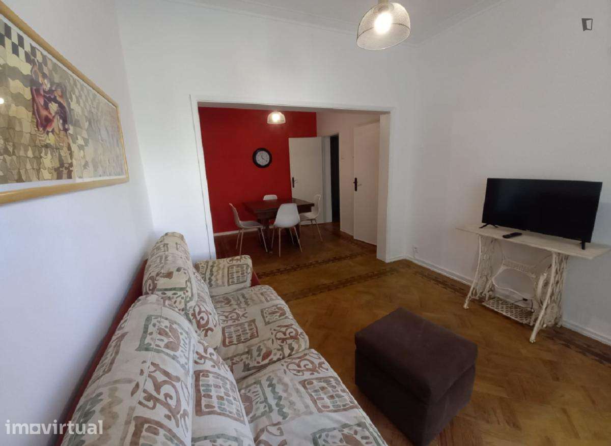 Apartamento com 2 quartos - localizado em Norton de Matos Coimbra - Grande imagem: 2/14