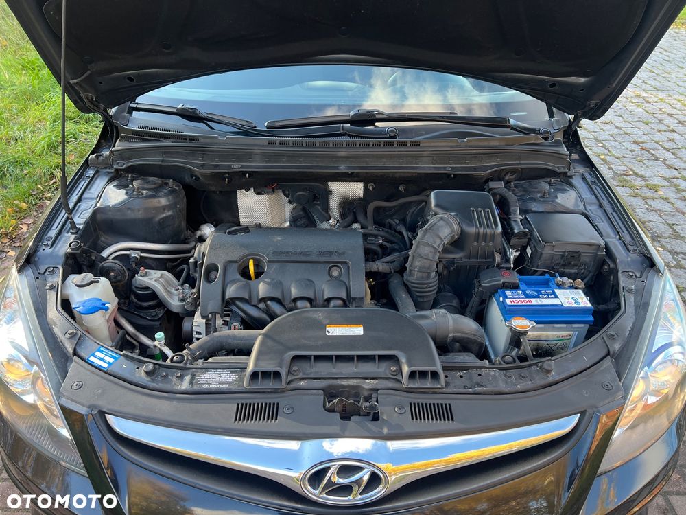 Hyundai i30 i30cw 1.4 Comfort - 32