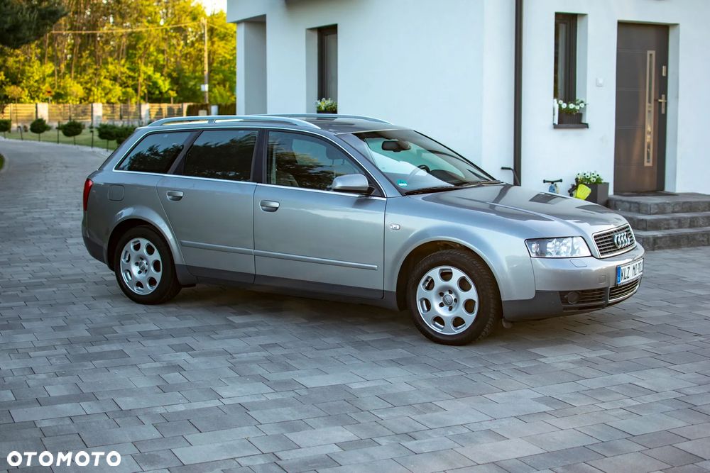 Audi A4 Avant 1.8 T - 12