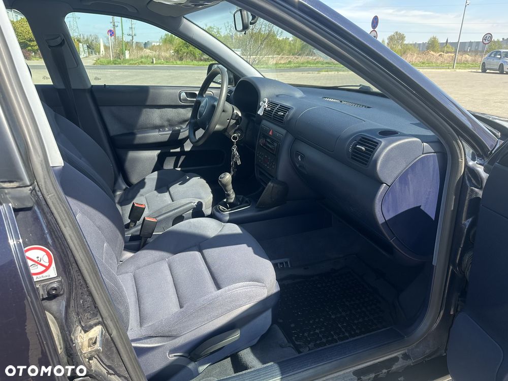 Audi A3 Sportback - 12