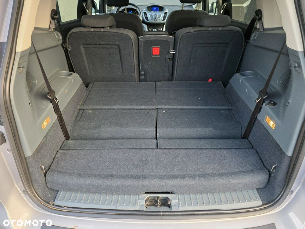 Ford Grand C-MAX - 14
